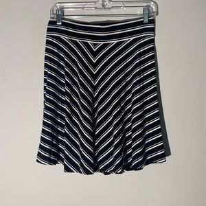 LOFT lightweight A line skirt